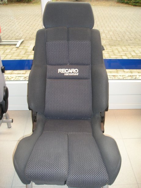 Kees van Hoof BV Autobekleding, Reparatie, Stoelen, Cabrioletkappen,  Tweedehands, Nuenen